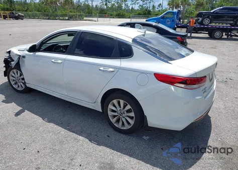 2018 Kia Optima Lx z USA, uszkodzony, nr VIN 5XXGT4L35JG253740